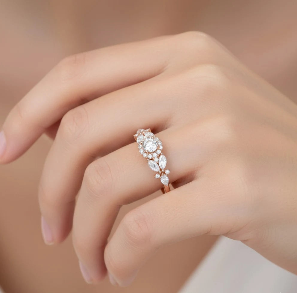 Vintage Cluster 0.6ct Round Cut Lab Grown Diamond Engagement Ring