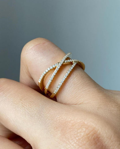  Wedding Ring 