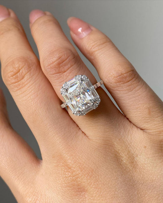 one diamond ring