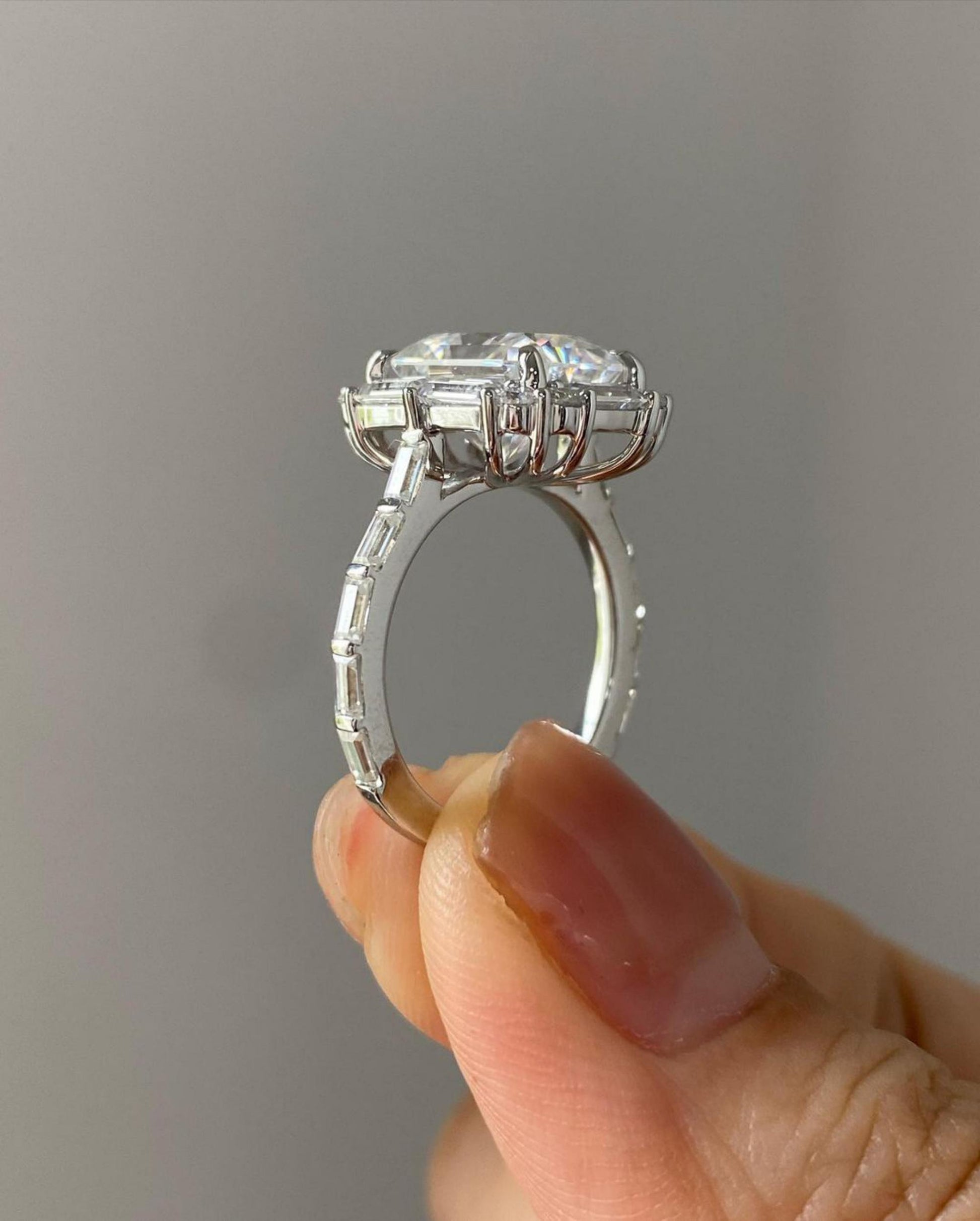 one diamond ring