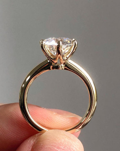 engagement ring