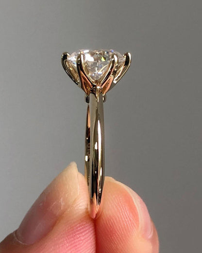 Diamond ring