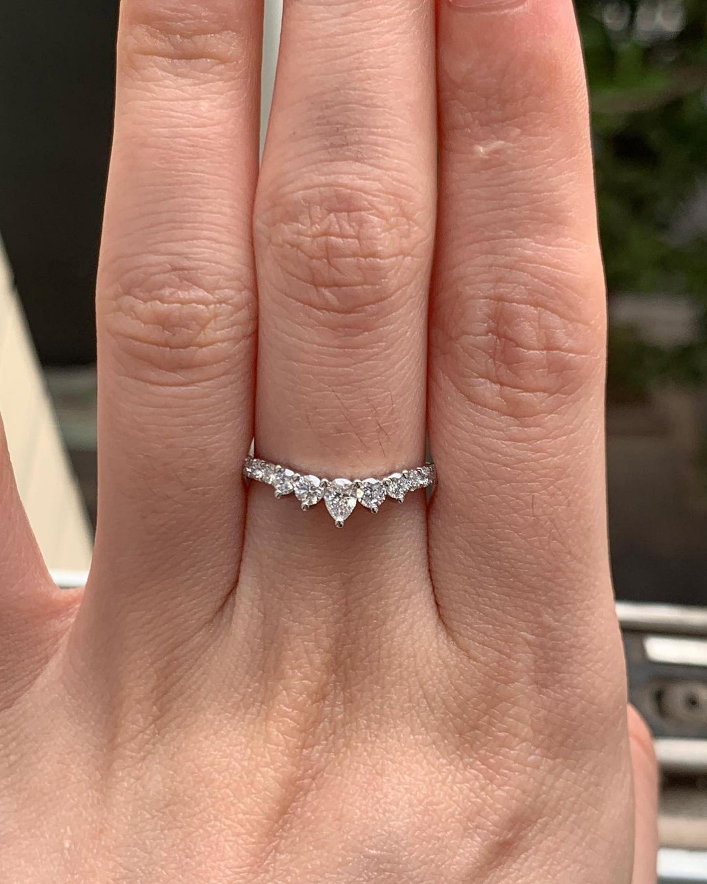 Pear & Round cut Curved Moissanite Band