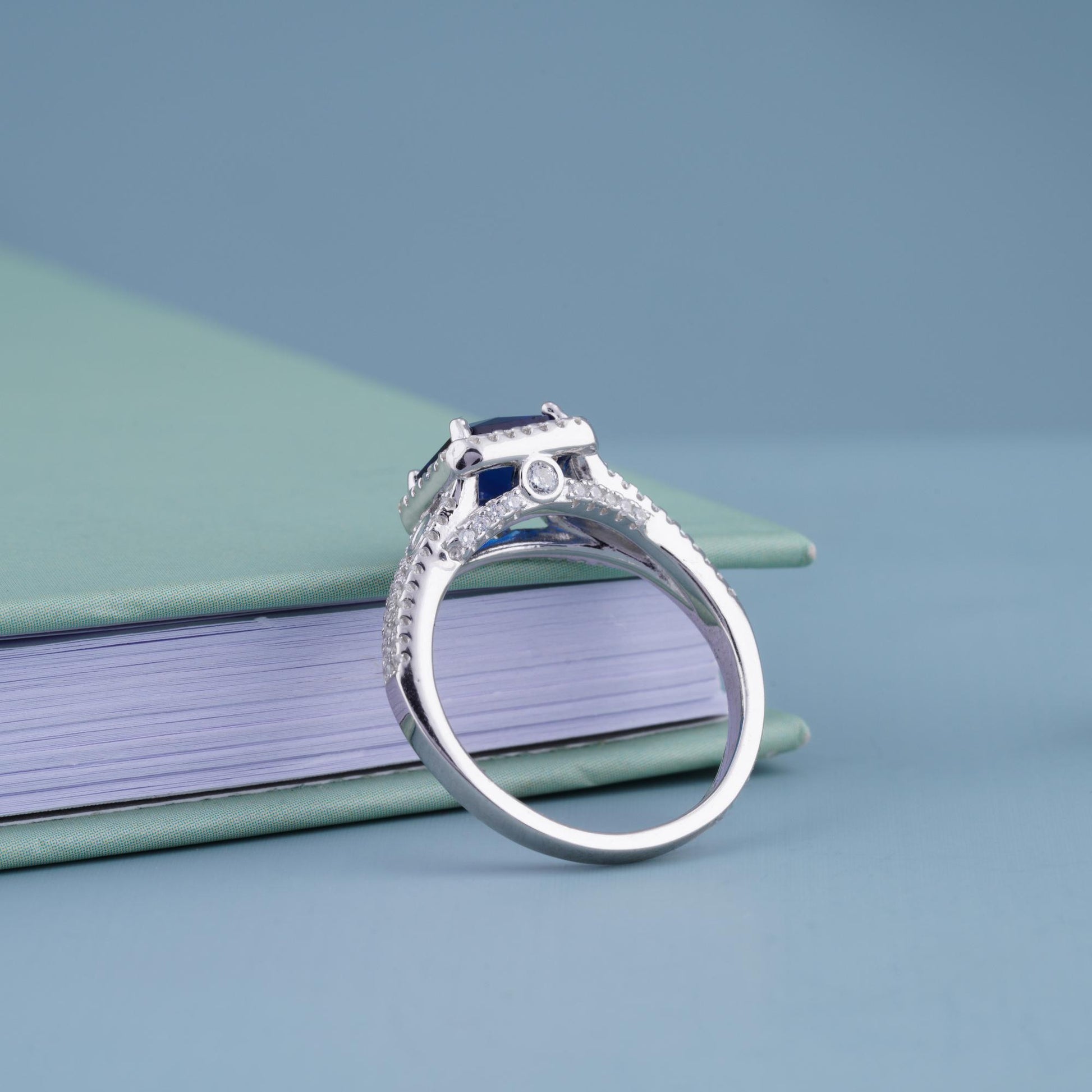 blue diamond ring