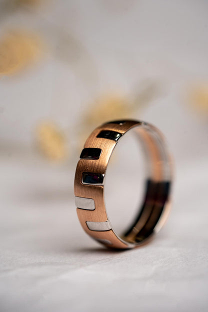  Ring