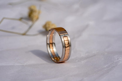  Moissanite Ring