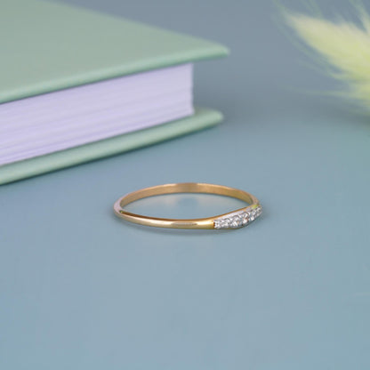  Moissanite Ring