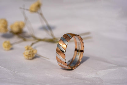 Gold Ring 