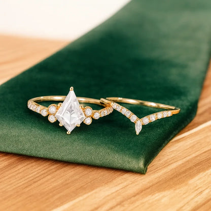 1.930 ct Kite‑Cut Lab‑Grown Diamond Engagement Ring Set