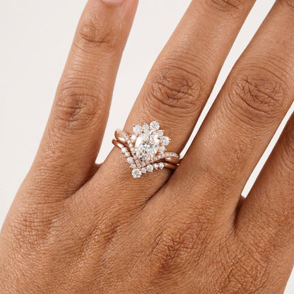 2.60ct Oval Cut Lab Grown Diamond Bridal Ring Set, Floral Halo Engagement Ring