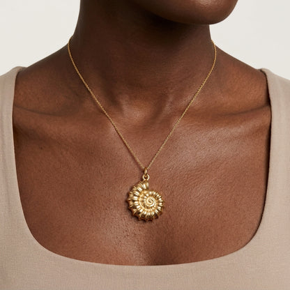 14K Gold Nautilus Shell Necklace - Spiral Shell Pendant