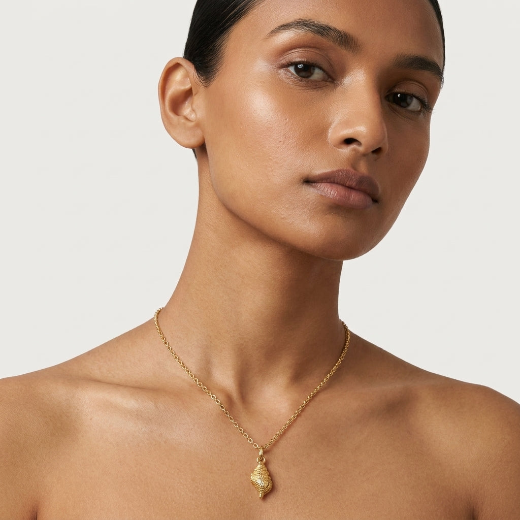 14K Solid Gold Sea Shell Charm Pendant Necklace