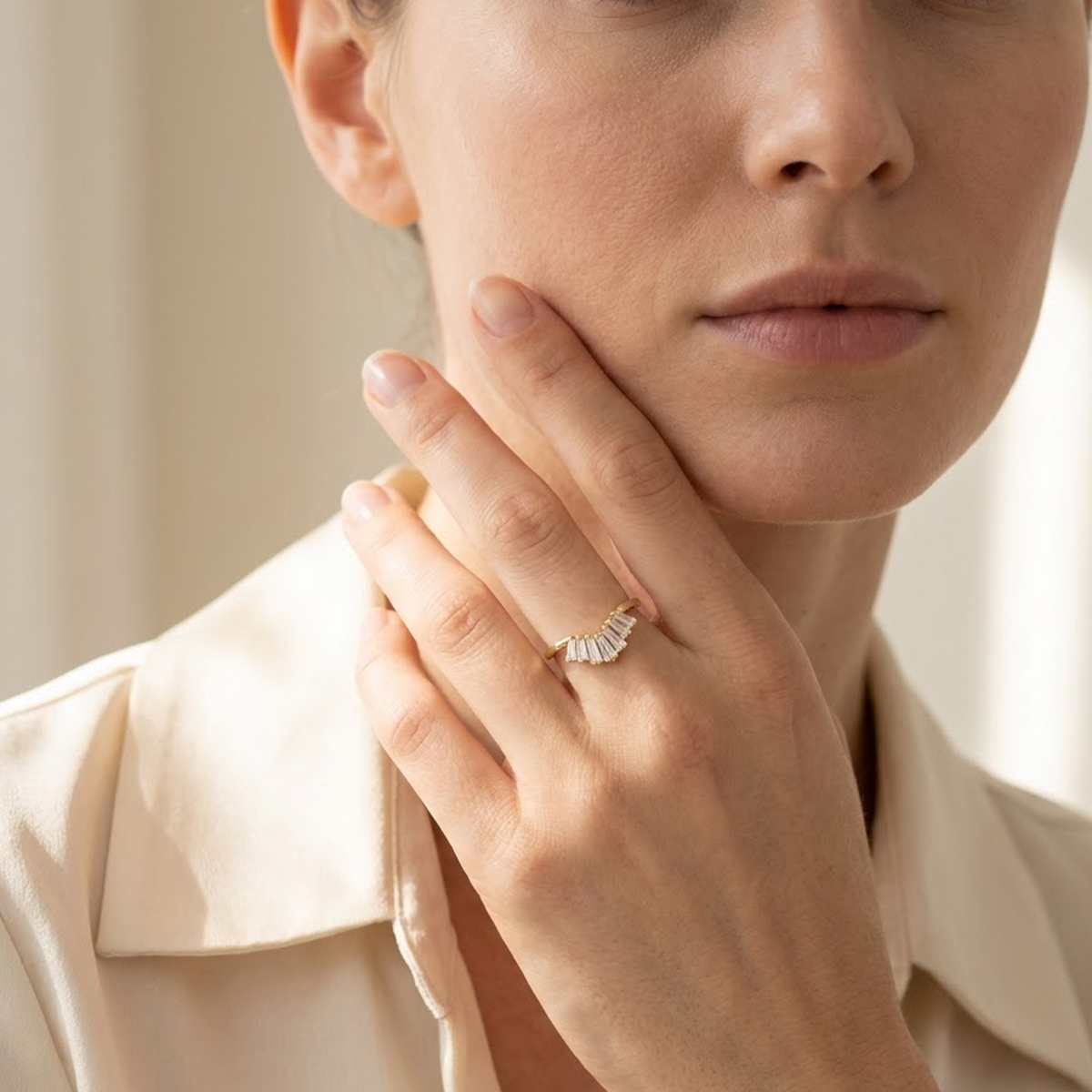 baguette gold wedding band​

