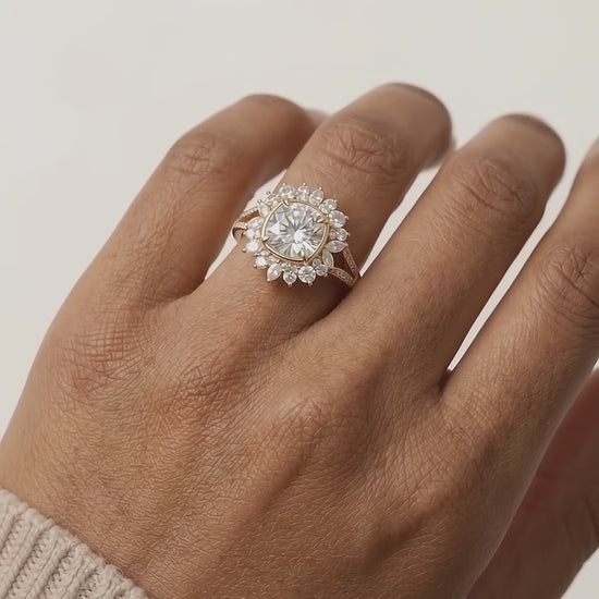 cushion halo ring​

