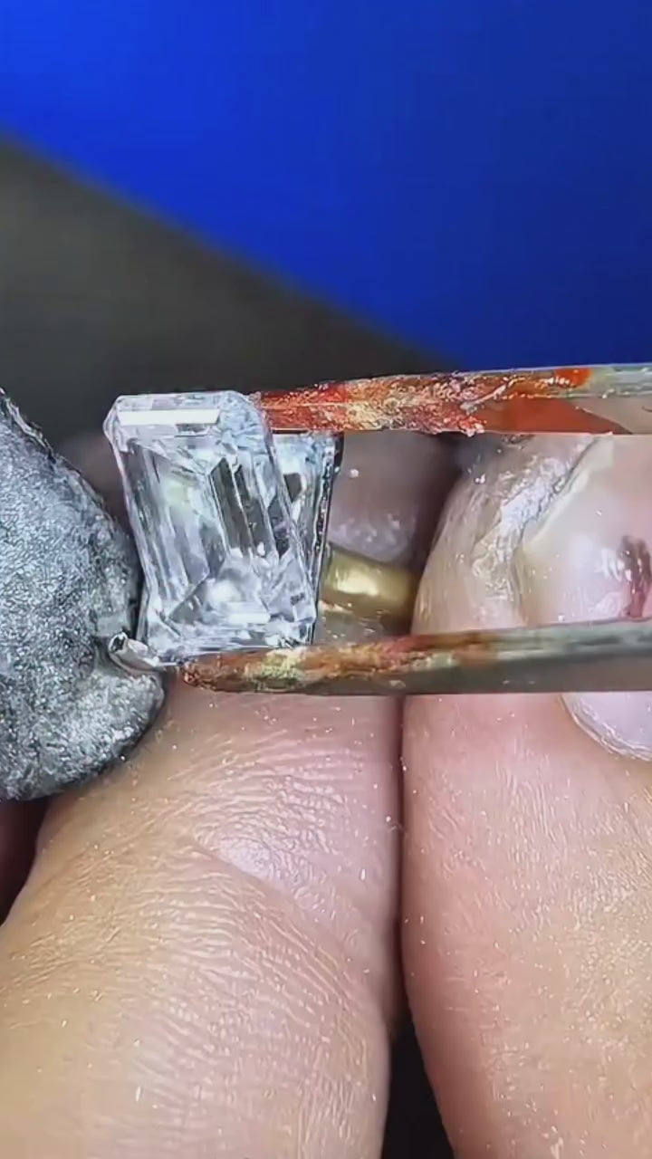 emerald solitaire rings​


