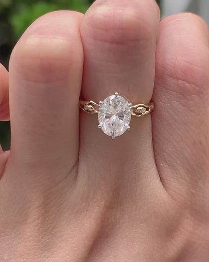  Solitaire Ring