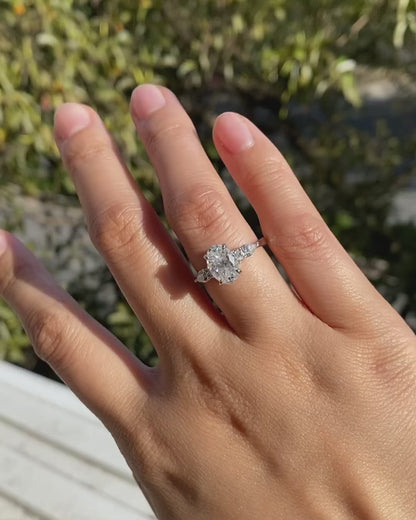  Diamond Ring