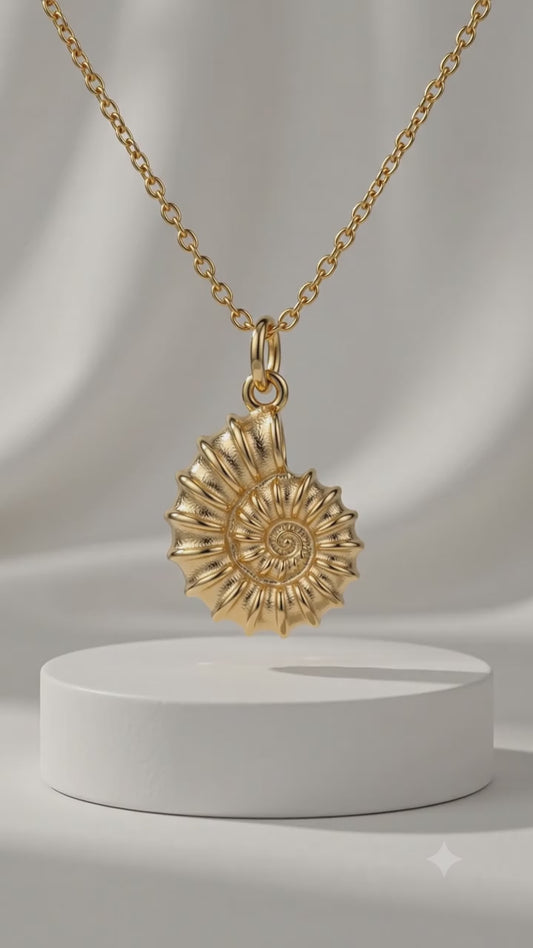 14K Gold Nautilus Shell Necklace - Spiral Shell Pendant