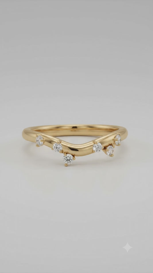 round lab grown diamond curved wedding band