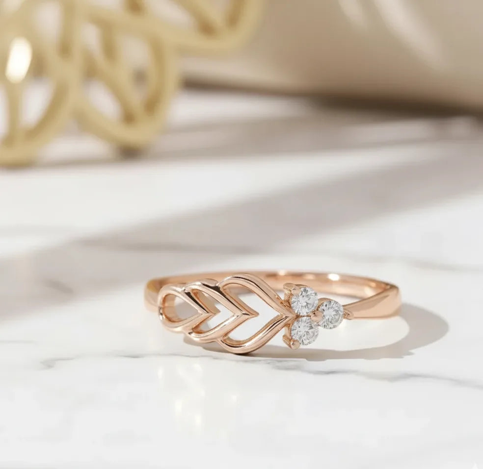 14K Gold Leaf Ring with Lab‑Grown Diamond