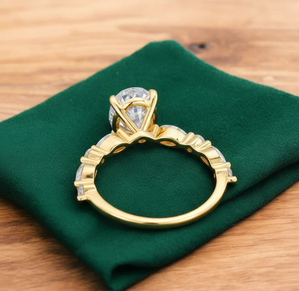 2.30 ct Oval Lab-Grown Diamond Engagement Ring