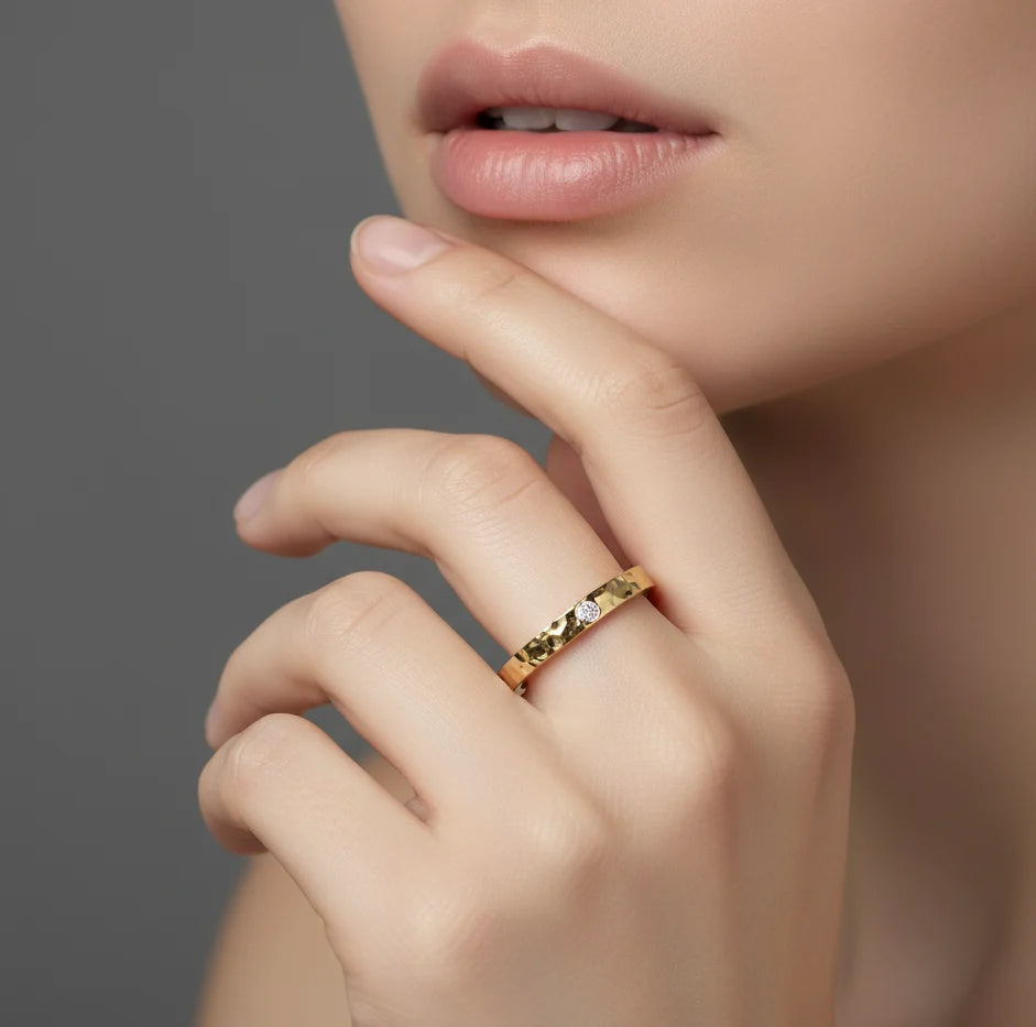 14K Gold Hammered Band with Lab-Grown Diamond