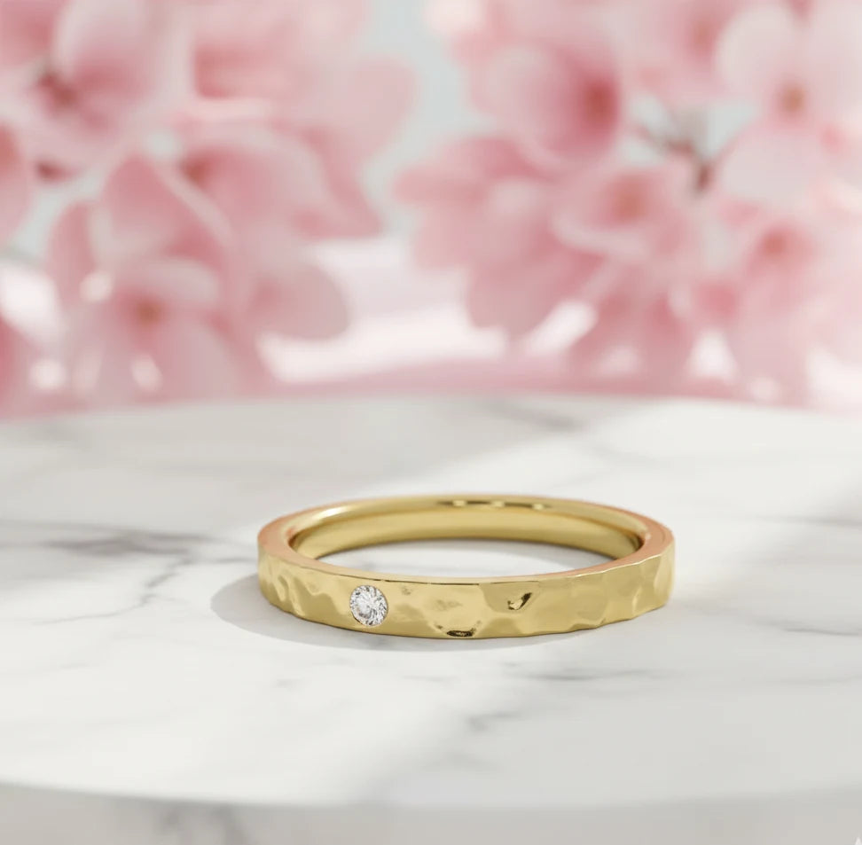 hammered yellow gold wedding band
