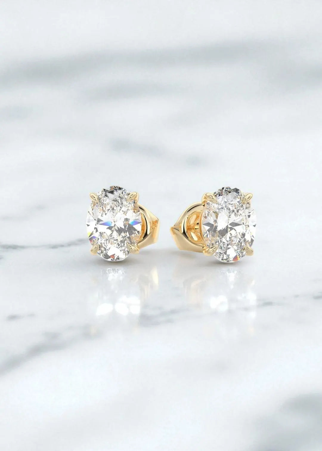  yellow gold oval diamond Earrings 