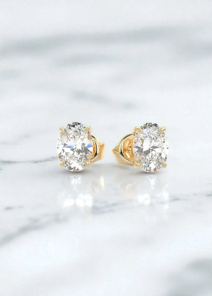  yellow gold oval diamond Earrings 