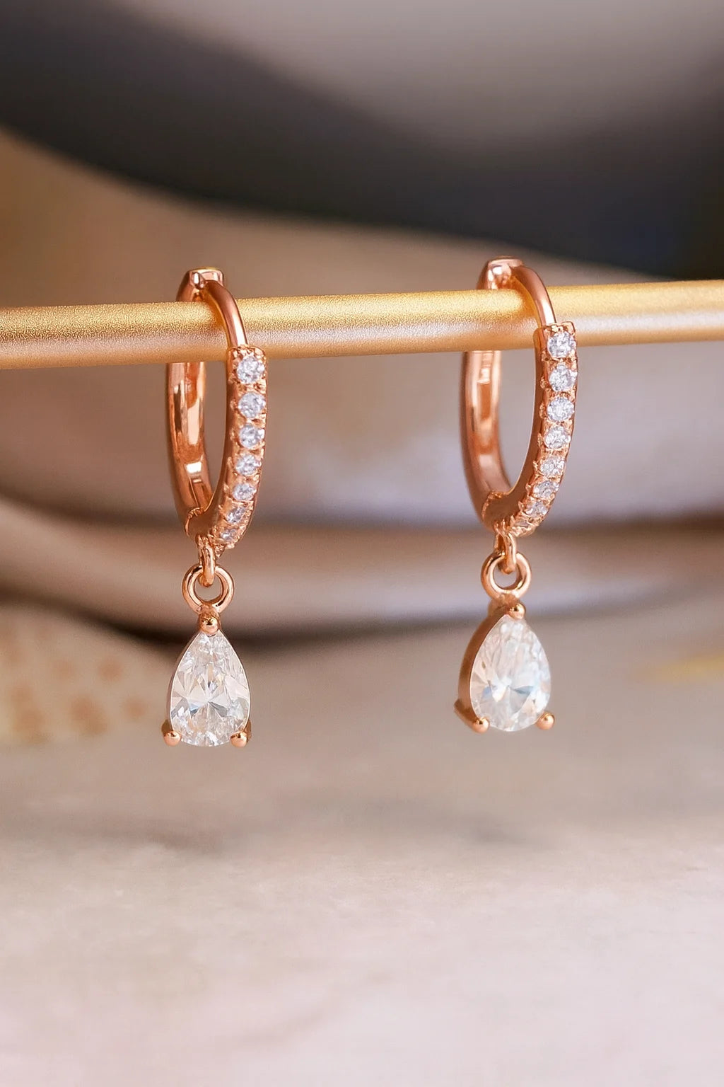 pear cut diamond earrings
