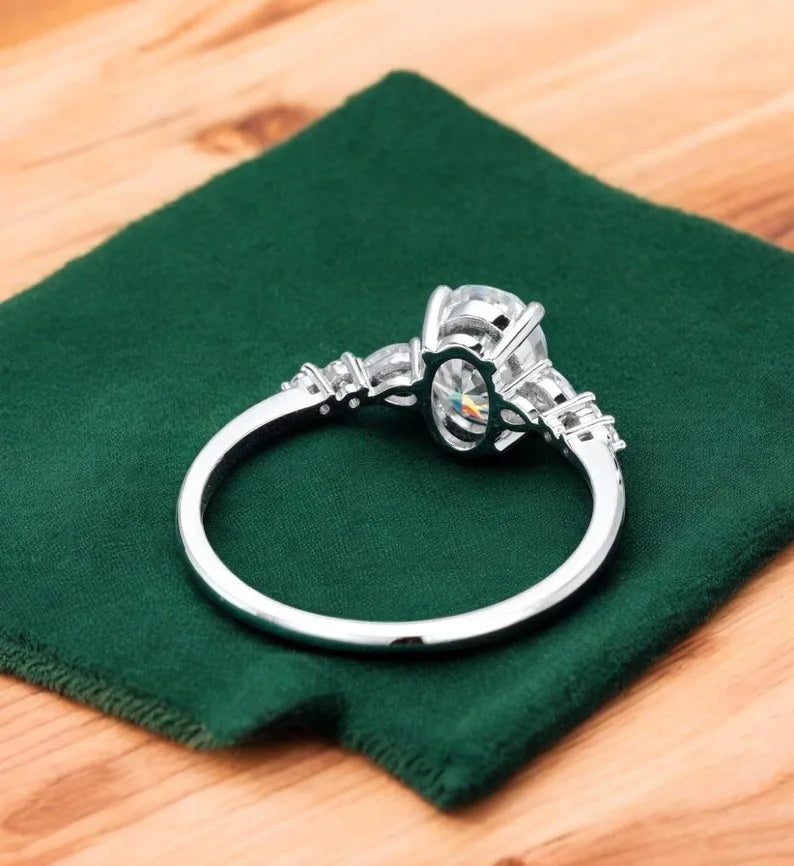 1.35 ct Oval Lab-Grown Diamond Ring | 14K Gold