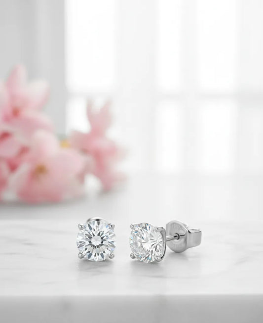 round brilliant diamond studs
