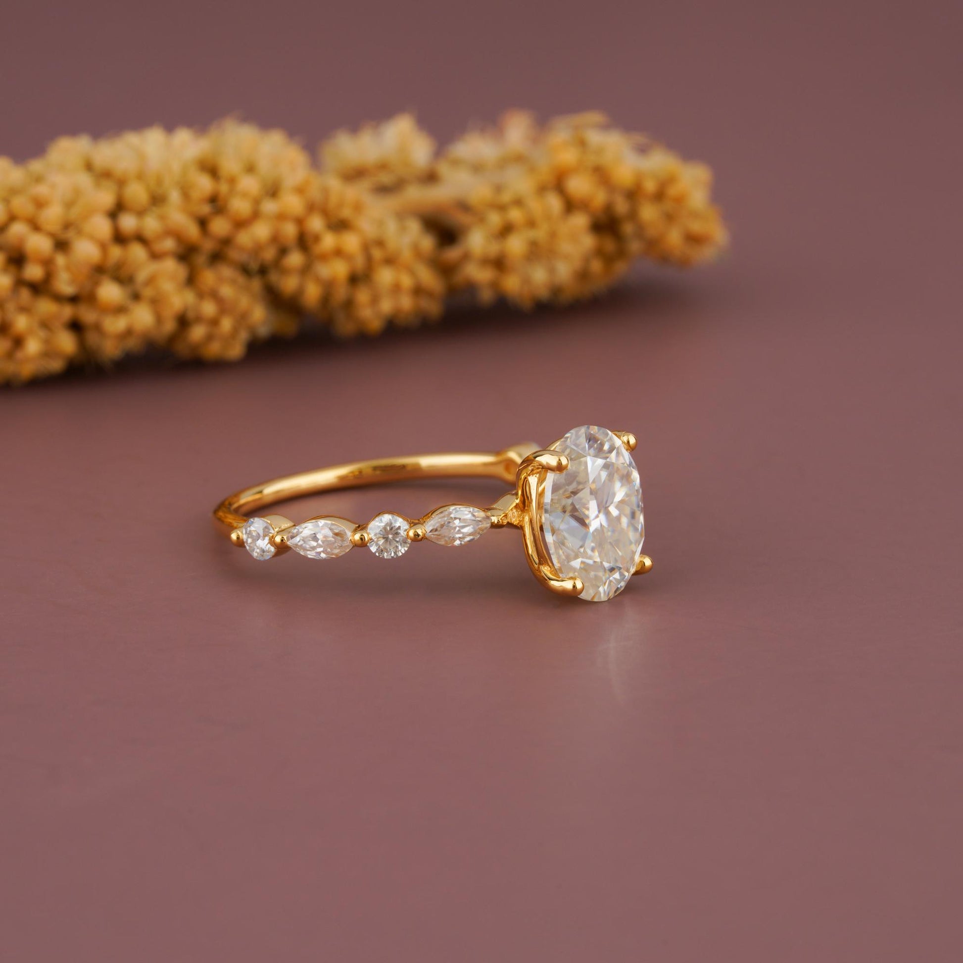 diamond gold ring 