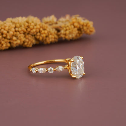 gold ring 