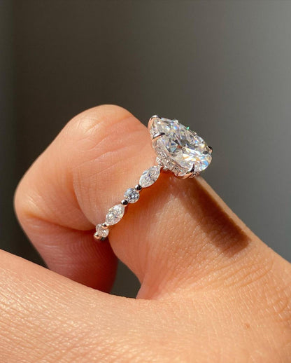 Silver Ring 