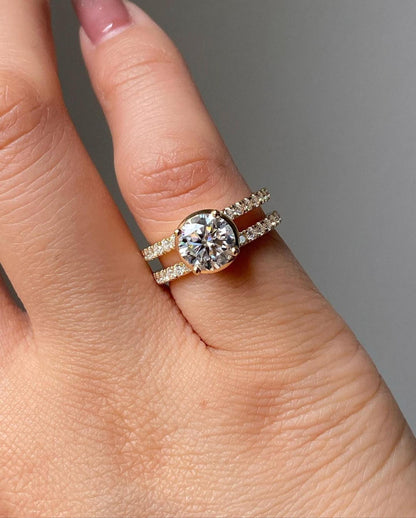diamond gold ring 